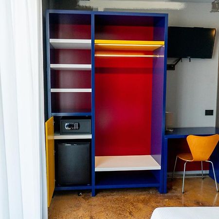 K Modern Hotel Peschiera del Garda Kültér fotó