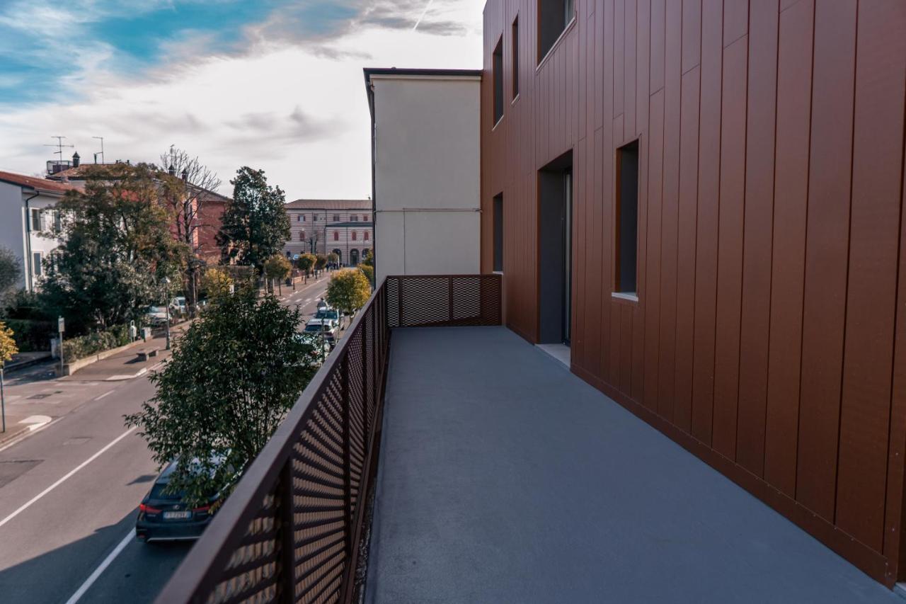 K Modern Hotel Peschiera del Garda Kültér fotó