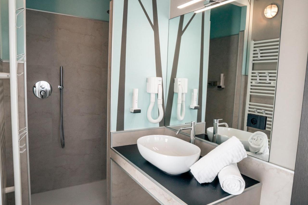 K Modern Hotel Peschiera del Garda Kültér fotó